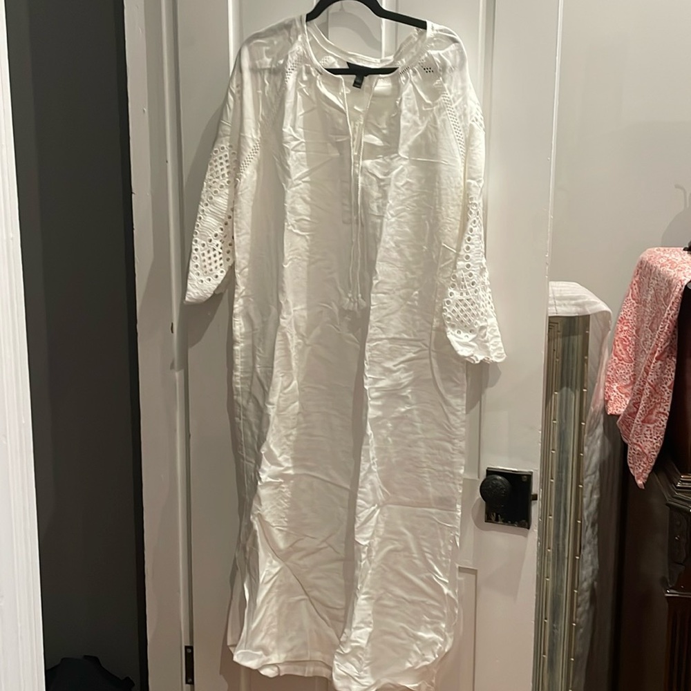 J.Crew white cotton coverup with embroidered details- NWT Sz L